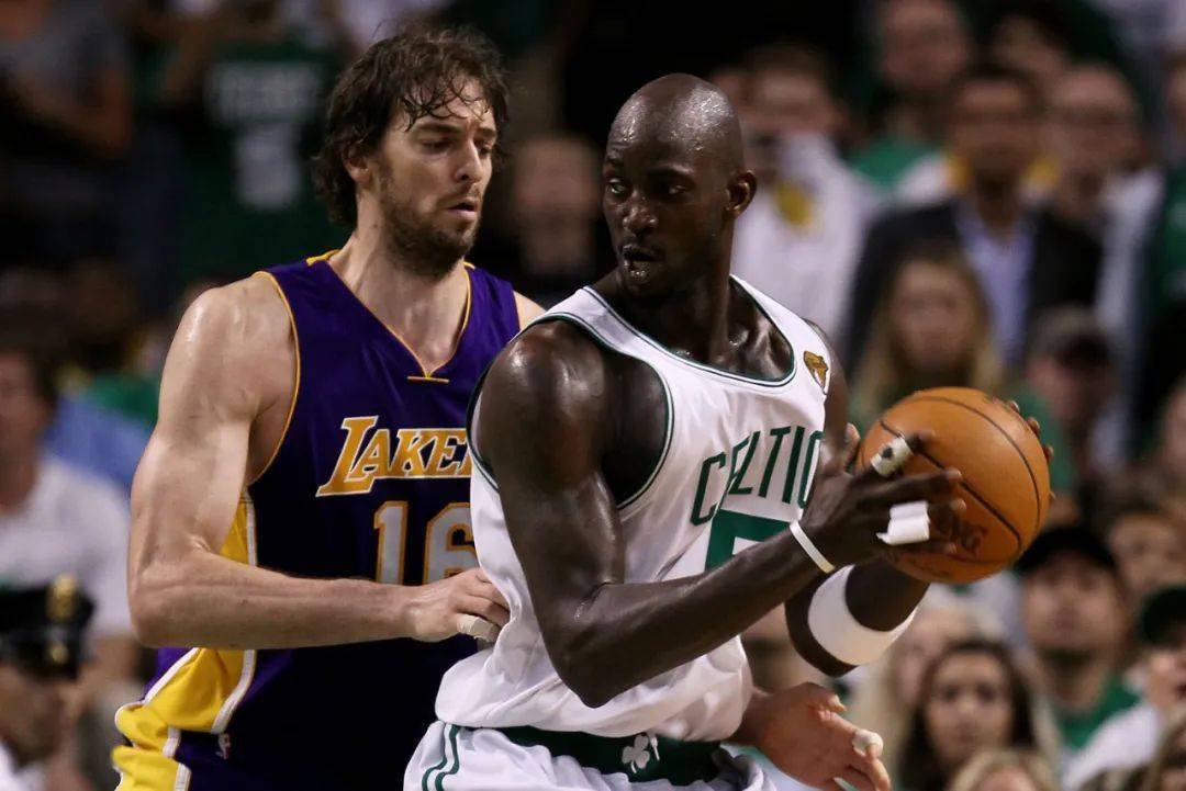 特別是在下 特別是在下